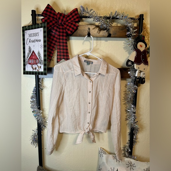 Good Luck Gem Tops - Small Good Luck Gem gauze, blush pink collared button up tie top